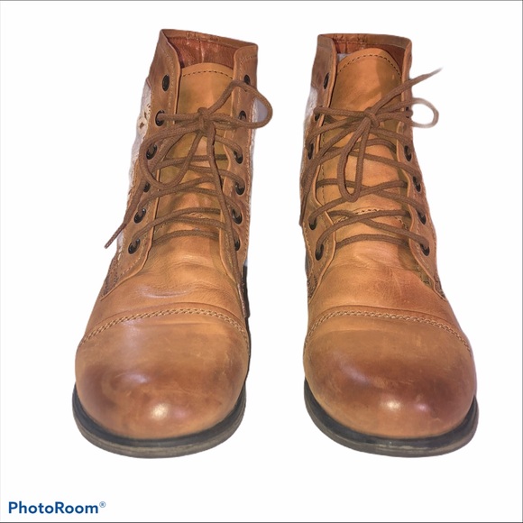 Steve Madden Thunder-C Lace-up Boots - Picture 4 of 6